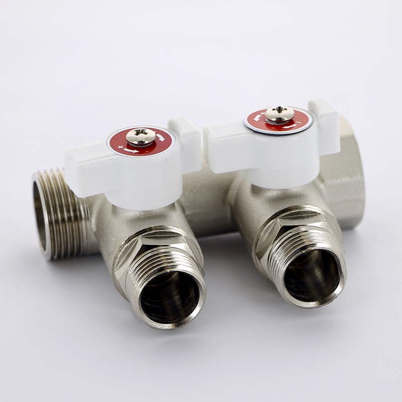 Коллектор НВ 3/4 х 2 вых 1/2 под соединитель, с кранами, никель