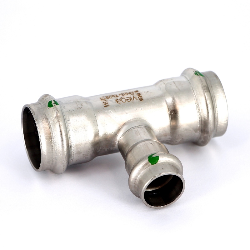 Тройник пресс 28х18х28 нерж.сталь