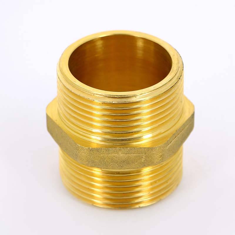 Ниппель Uni-Fitt 600G 1 1/4 наружная резьба 600G5500