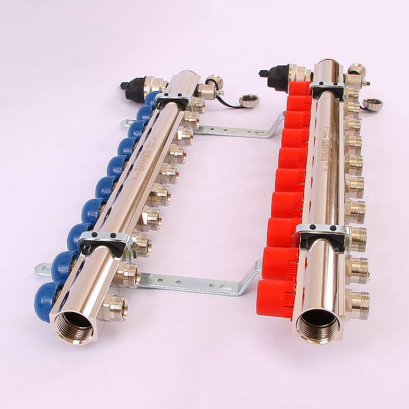 Коллекторная группа Emmeti TOPWAY 1xM24x19 10 выходов 01298696