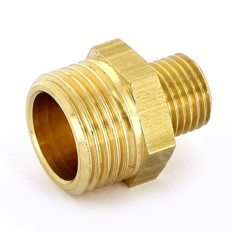 Ниппель редукционный Uni-Fitt 1/2x1/4 латунный 600G2000