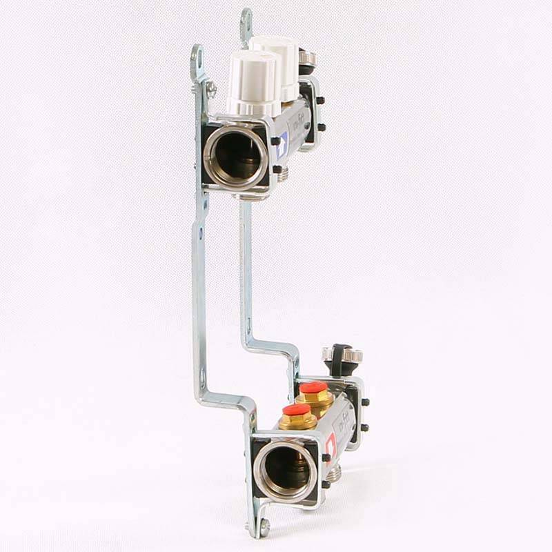 Коллекторная группа из нержавеющей стали Uni-Fitt 315S с регулировочными и термостатическими вентилями 1 x 3/4 EK 2 выхода 451I4302