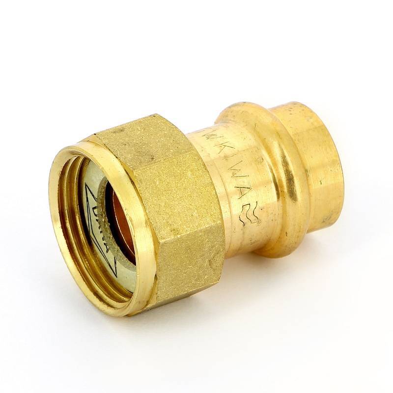 Муфта пресс IBP >B< Press 18 мм х 3/4 с накидной гайкой бронза P4355 01806000