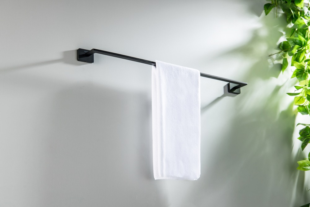 Полотенцедержатель Aquatek Libra 600 мм матовый черный AQ4314MB