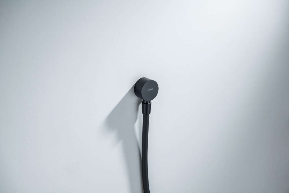 Шланговое подсоединение Aquatek матовый черный AQ2457MB