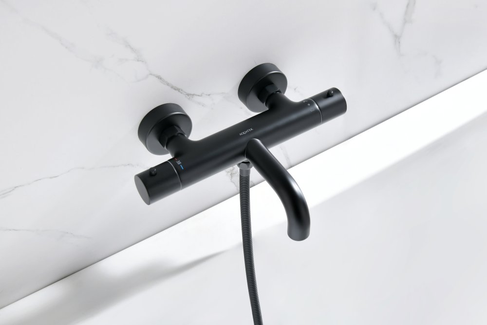 Смеситель для ванны термостатический Aquanet Европа матовый черный AQ1343MB