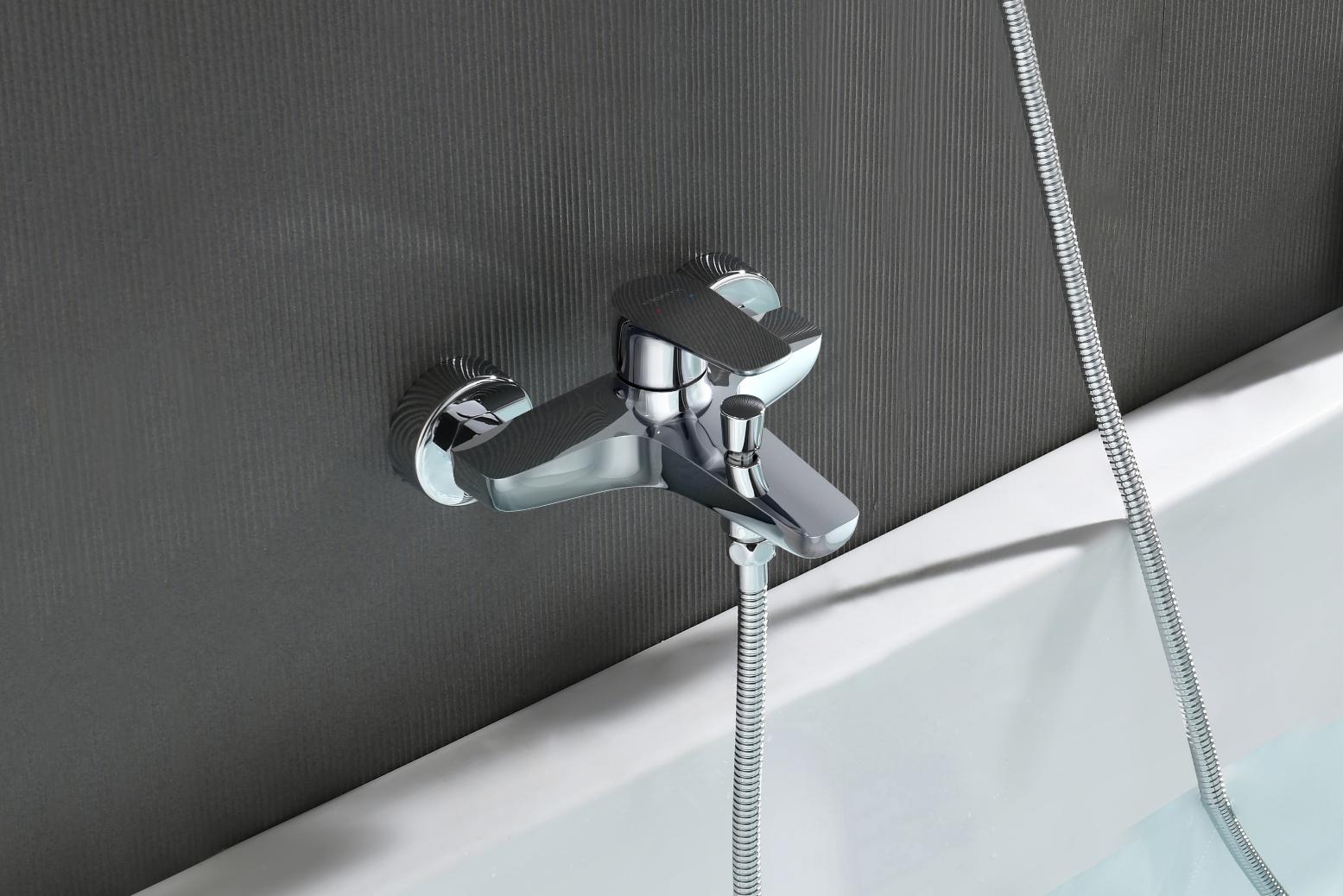 Смеситель для ванны AQUATEK БЕТТА хром AQ1140CR