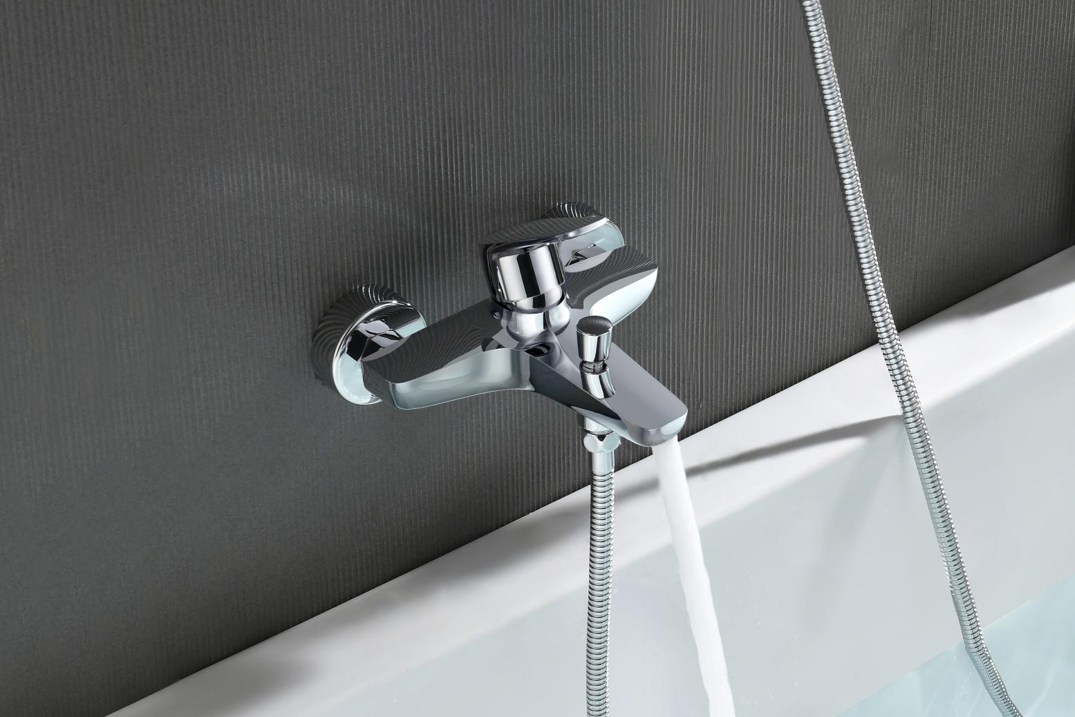 Смеситель для ванны AQUATEK БЕТТА хром AQ1140CR