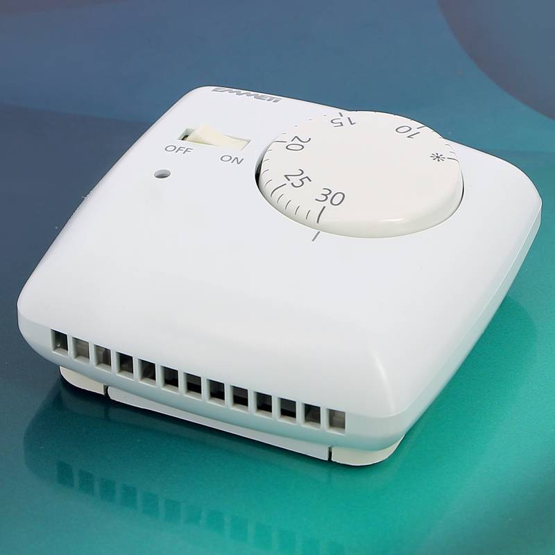 Термостат комнатный Emmeti Termec со светодиодом и принудительным включением 02001016