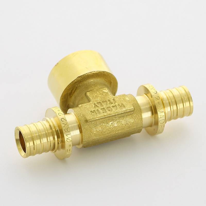 Тройник аксиальный Uni-Fitt 16х1/2х16 ВР латунь 747G6260