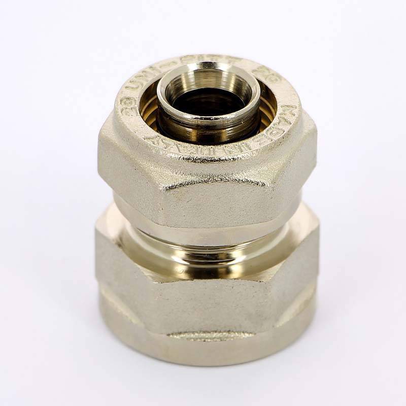 Муфта обжимная никелированная Uni-Fitt 20x3/4 ВР 661N7300