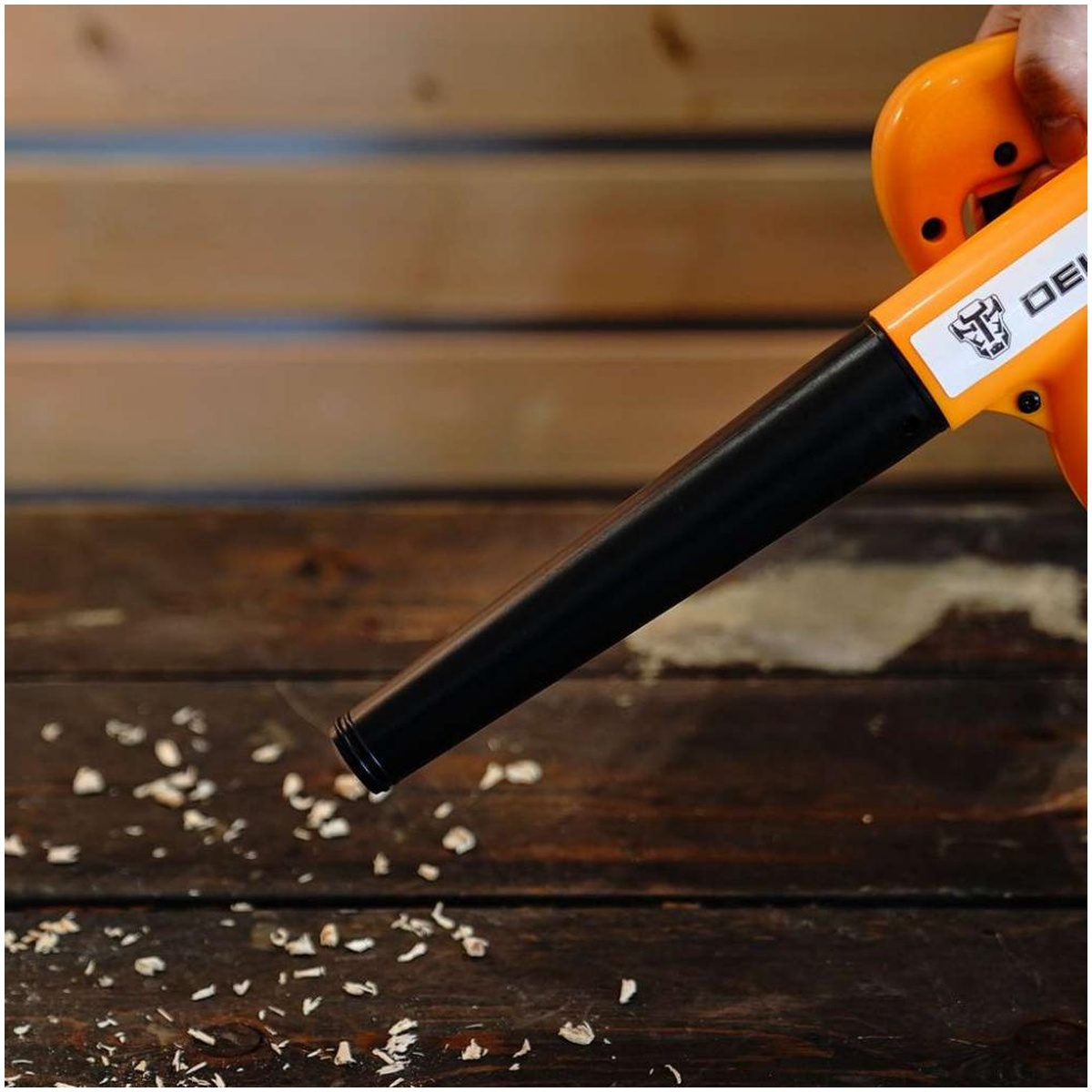 Воздуходувка электрическая DEKO DKBL600 600 Вт 063-4300