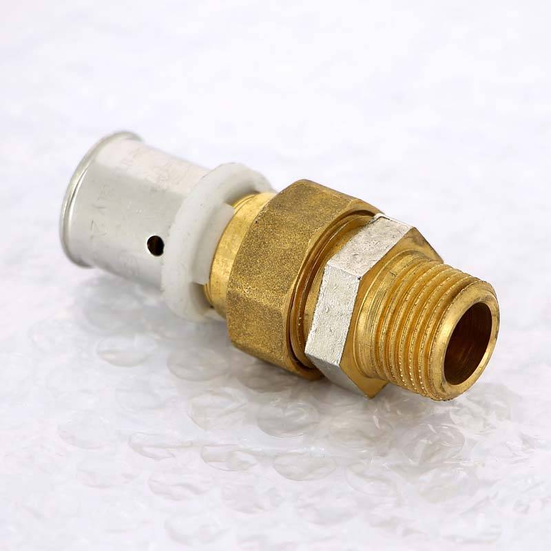 Муфта пресс-Н UNI-FITT со сгоном 20x1/2 715G7200