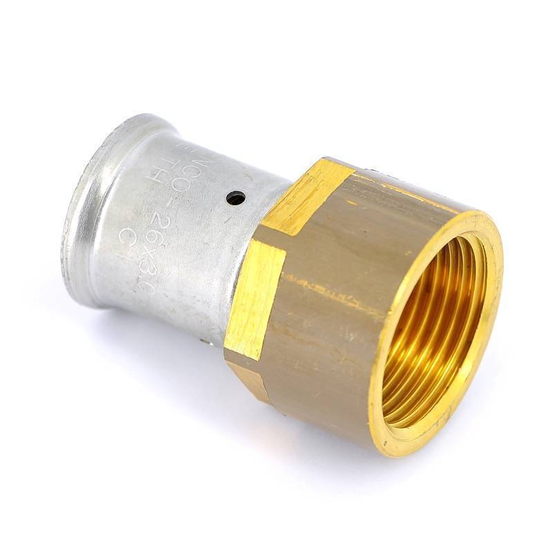 Муфта пресс Henco с внутренней резьбой 26x1 18P-2606