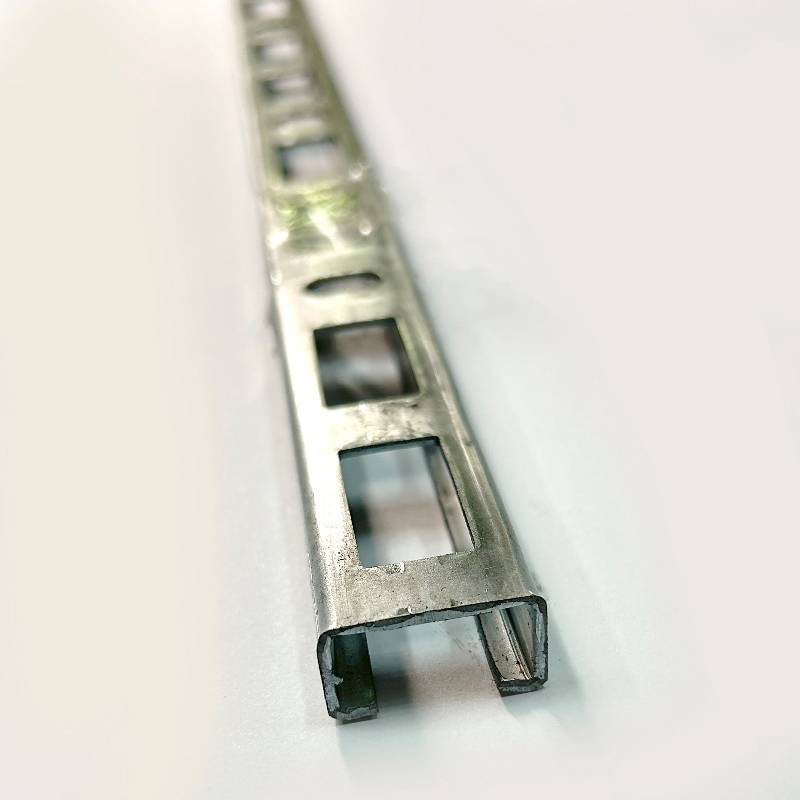 Профиль монтажный Termoclip 28x15x1.75x1200 мм 863P2120