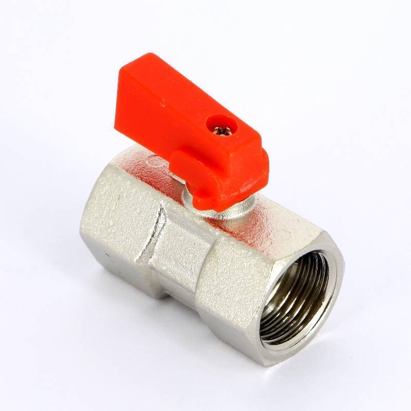 Кран шаровой мини Uni-Fitt ВВ 1/2 ручка-флажок 120N2000