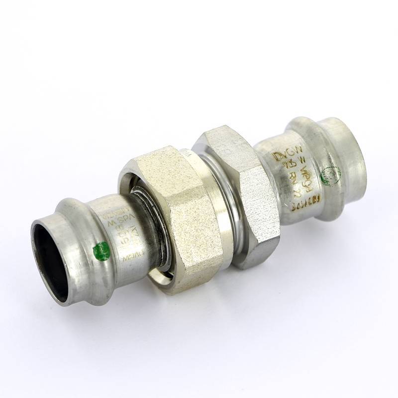 Муфта переходная Viega Sanpress Inox 2311 28x3/4 НР 437404