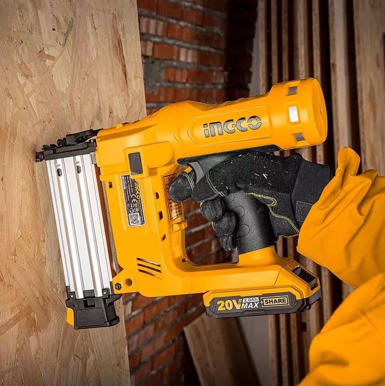 Гвоздезабиватель аккумуляторный INGCO P20S CBNLI