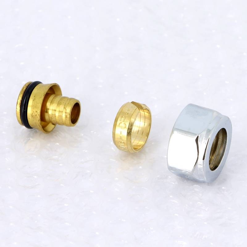 Соединитель обжимной Carlo Poletti 16(2.2) x M24x19 ВР хромированный для PEX труб A55607B