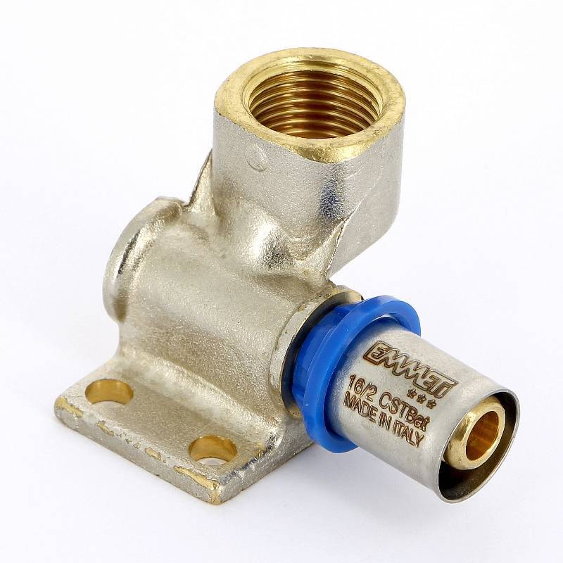 Водорозетка пресс-В правая EMMETI Gerpex 16х1/2 28101632