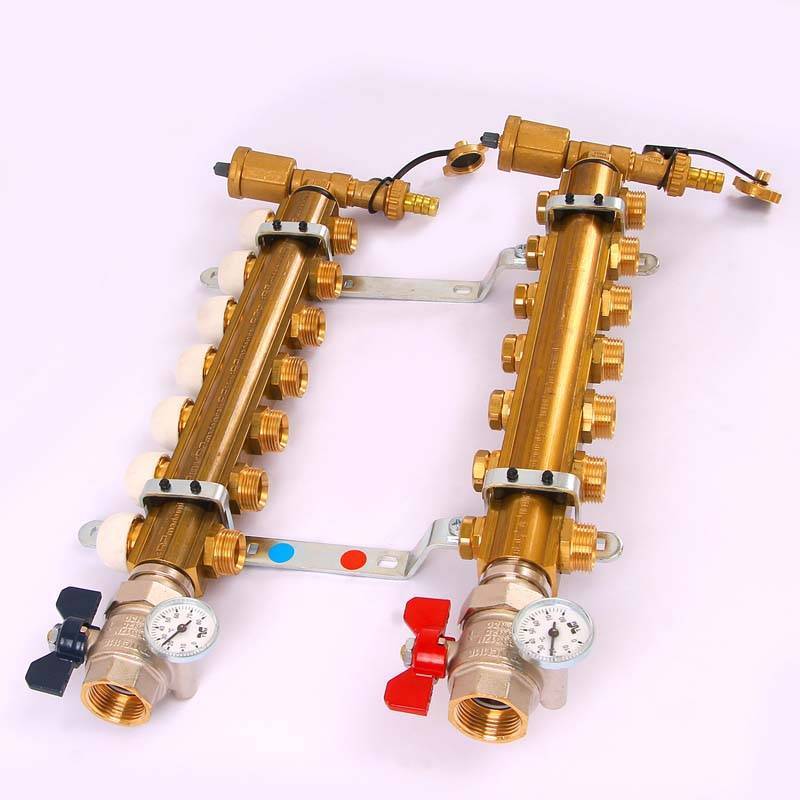 Коллекторная группа с термостатическими вентилями и расходомерами Tiemme 1x3/4 EK 7 выходов 3870004