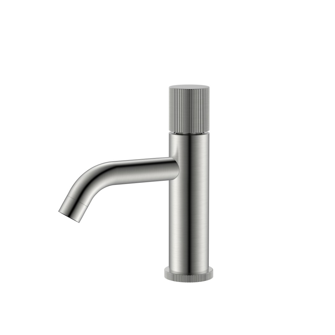 Смеситель для раковины Boheme Stick Linea на 1 отверстие никель 121-NB.3