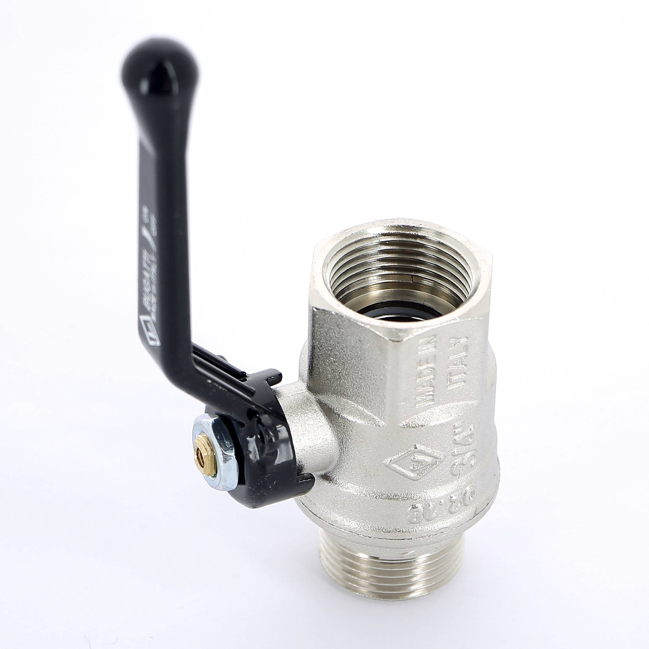 Кран шаровой Bugatti New Jersey 3/4 НР-ВР рычаг 09150004