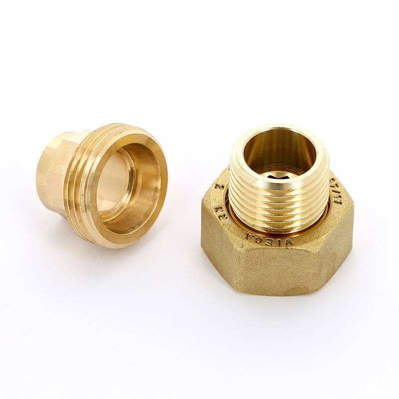 Разъемное соединение Viega 94341G пайка — наружная резьба с коническим уплотнением 15х1/2 102128