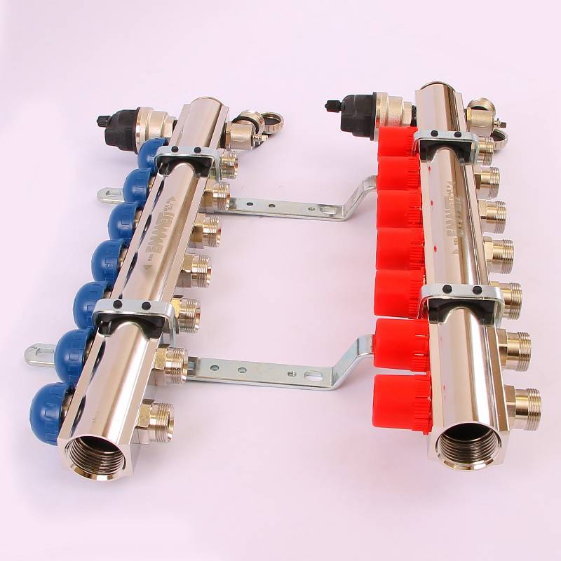 Коллекторная группа Emmeti TOPWAY 1 x M24x19 7 выходов 01298690