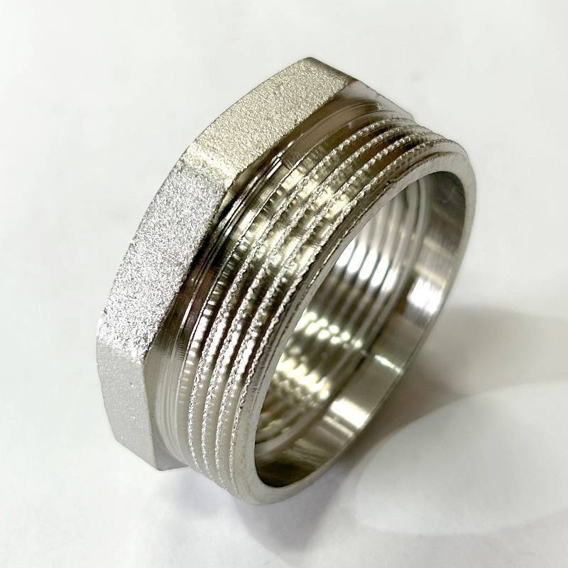 Футорка резьбовая LD 2 x 1 1/2 латунь никелированная LD.67.507.50х40