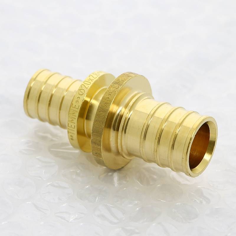 Муфта аксиальная переходная Uni-Fitt 25x20 мм латунь 740G8700