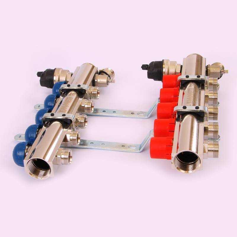 Коллекторная группа Emmeti TOPWAY 1xM24x19 5 выходов 01298686