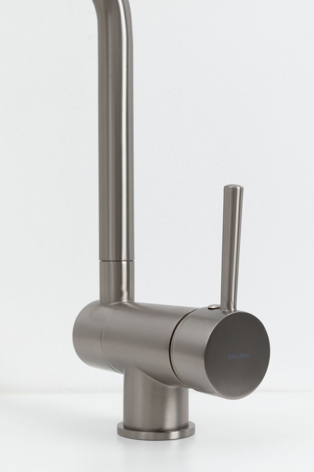 Смеситель для кухни Allen Brau Fenster никель браш 5.60004-BN