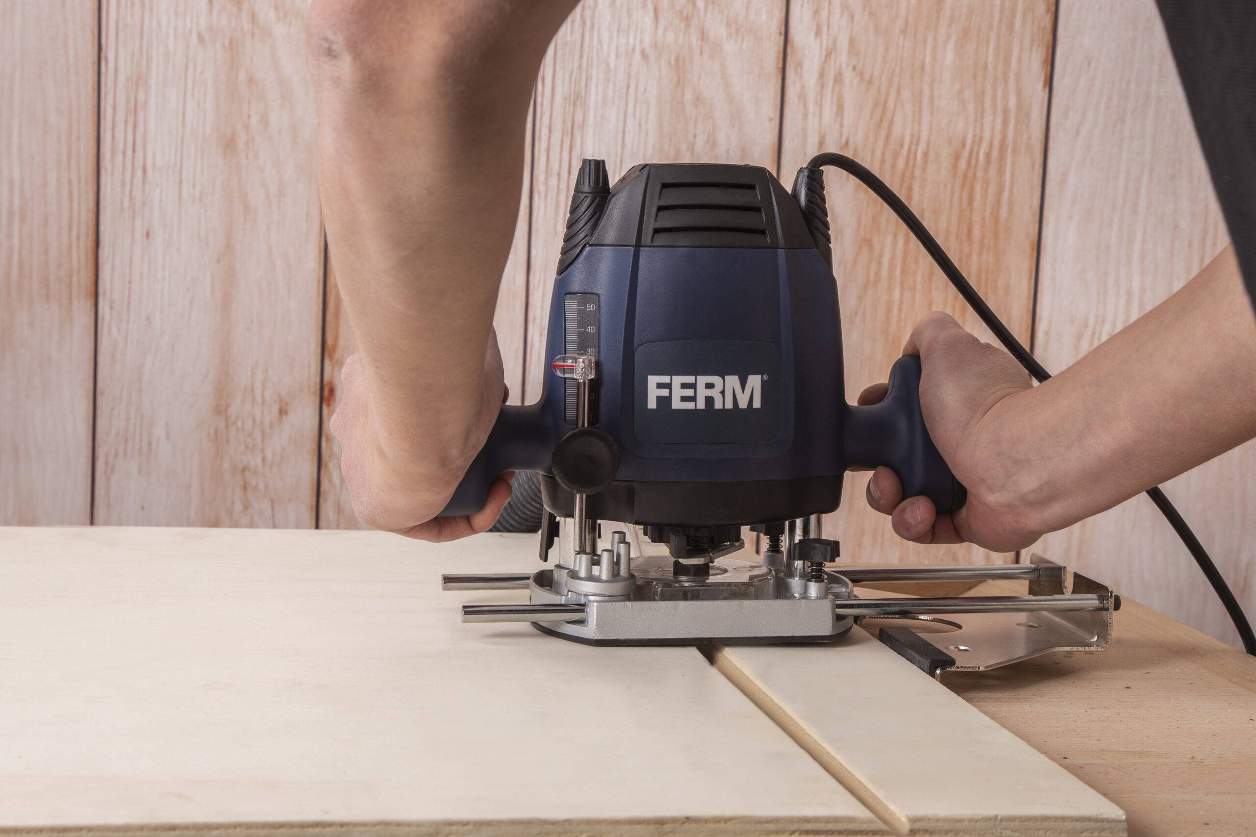 Фрезер FERM PRM Вт PRM