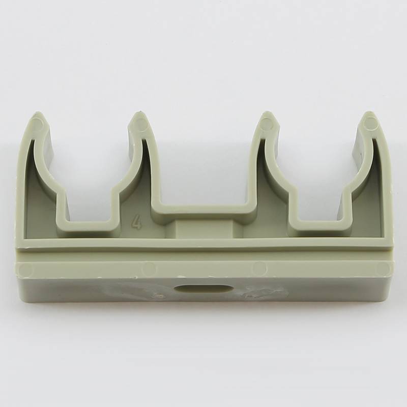 Крепление двойное для полипропиленовых труб FV-Plast 16 мм 902016