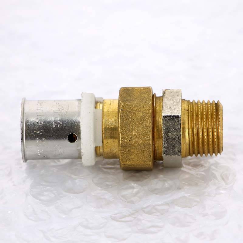 Муфта пресс-Н UNI-FITT со сгоном 20x1/2 715G7200