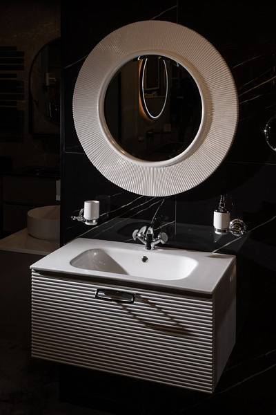 Зеркало круглое подвесное Boheme 82x82 см белое с подсветкой 528-W light