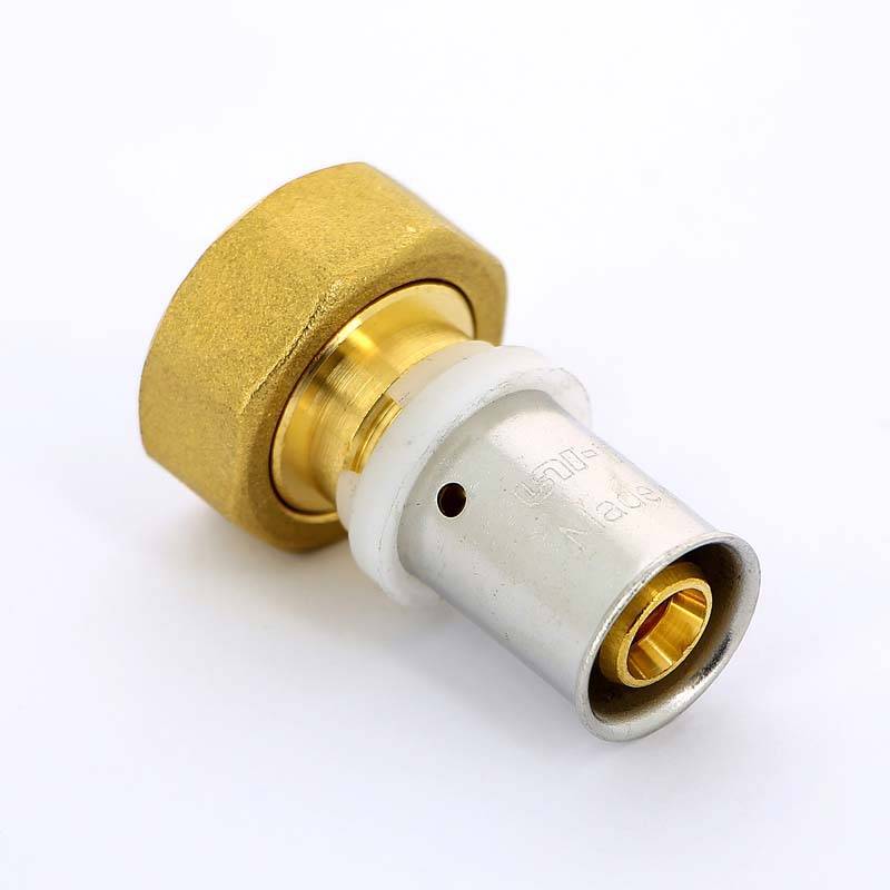 Муфта пресс с накидной гайкой Uni-Fitt 16x3/4 плоское уплотнение 714G6300