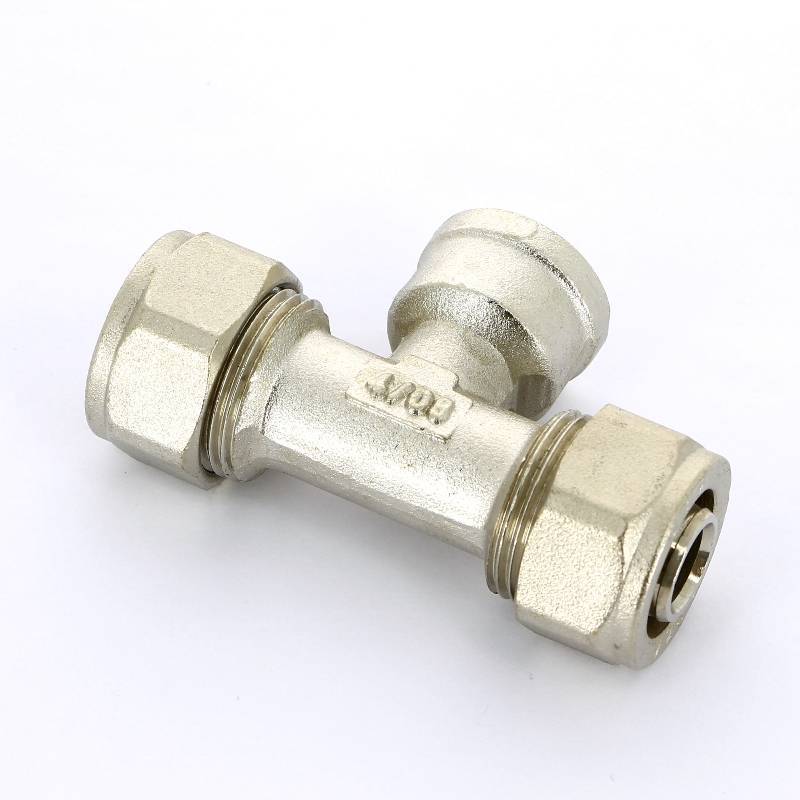 Тройник обжимной Henco 20х3/4х20 мм внутренняя резьба 9-200520