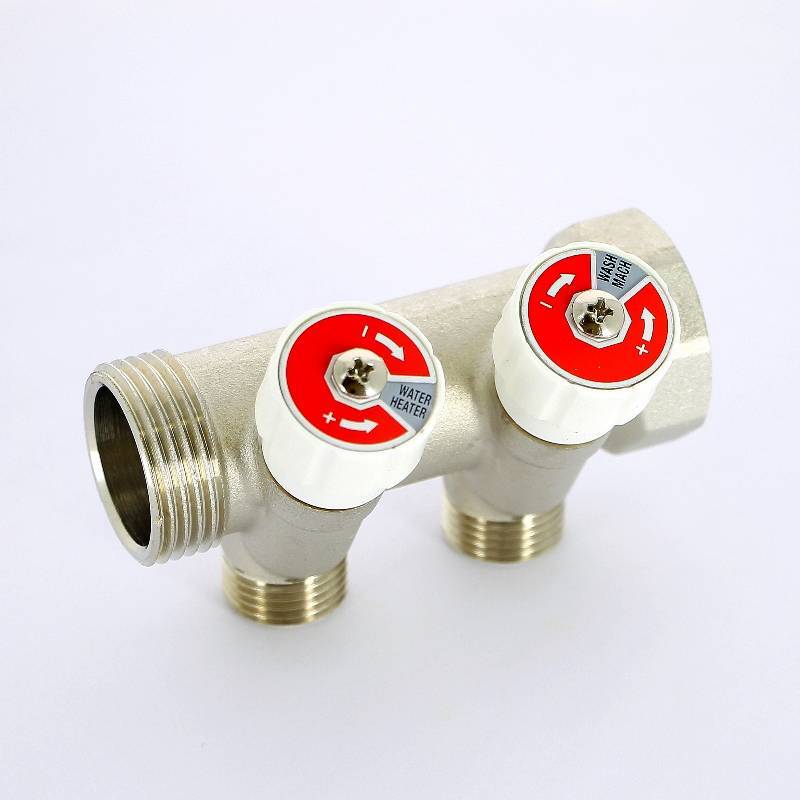 Коллектор никелированный Uni-Fitt 1 НВ 2 выхода 1/2 Н 40 мм 404N4220