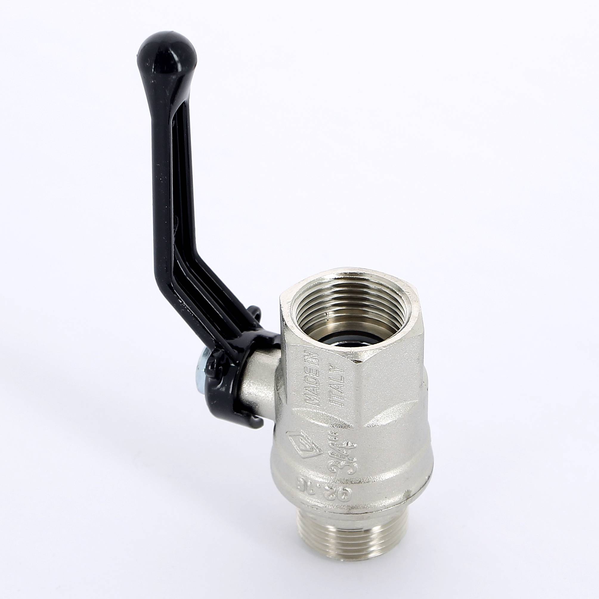 Кран шаровой Bugatti New Jersey 3/4 НР-ВР рычаг 09150004