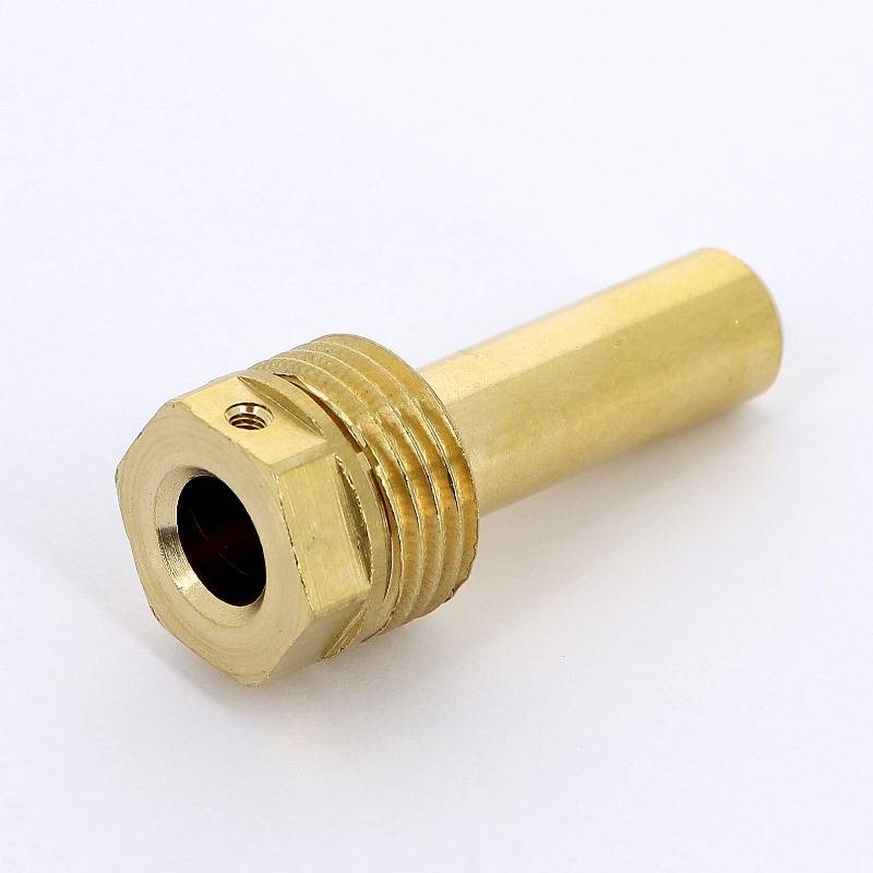 Гильза погружная Emmeti для термометров d10 1/2 40 мм 00510012