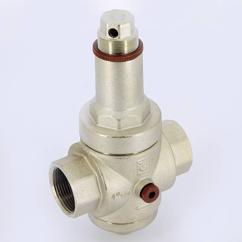 Редуктор давления Itap 143 1 1/4 ВВ с отверстием под аксиальный манометр 1430114