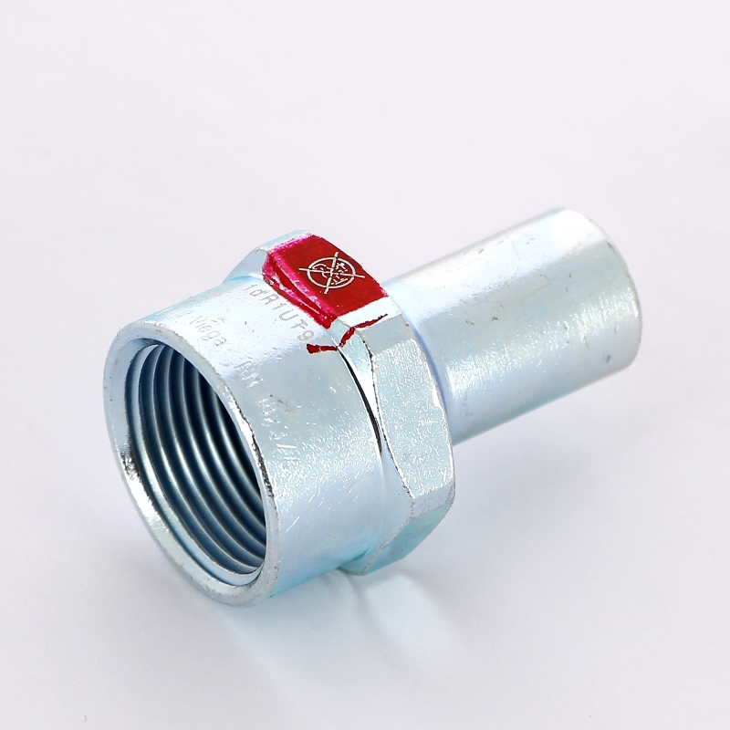 Муфта вставка-В 18 x 3/4 оцинк.сталь Prestabo