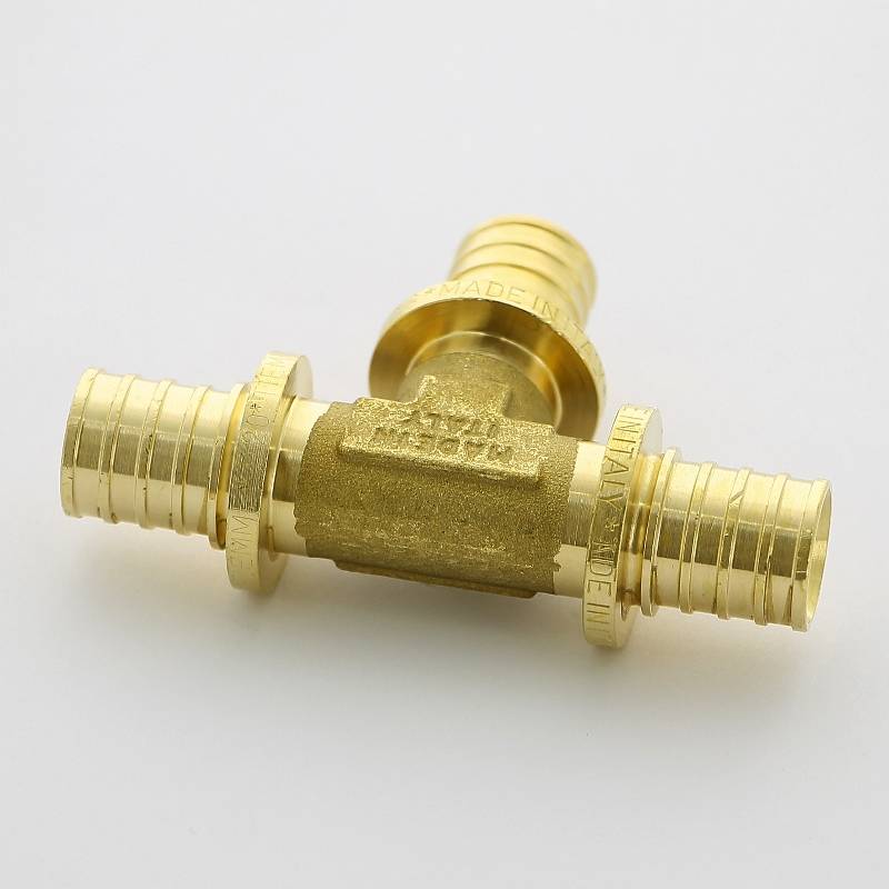 Тройник аксиальный Uni-Fitt 20 мм латунь 746G7770