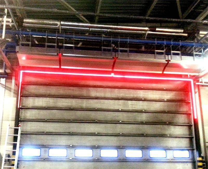 Тепловая завеса водяная Тепломаш КЭВ-230ПW 1024