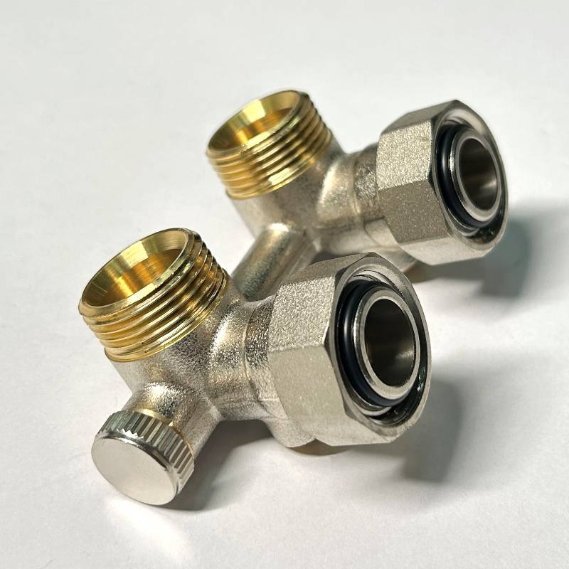 Узел радиаторный угловой Pettinaroli 191N 3/4 EK x 3/4 EK с байпасом 191N3301