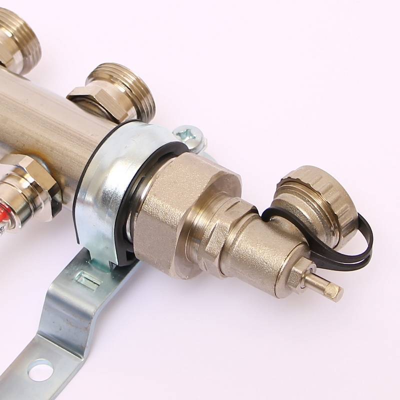 Коллекторная группа Uni-Fitt 1 x 3/4 4 выхода с расходомерами и термостатическими вентилями 455W4304