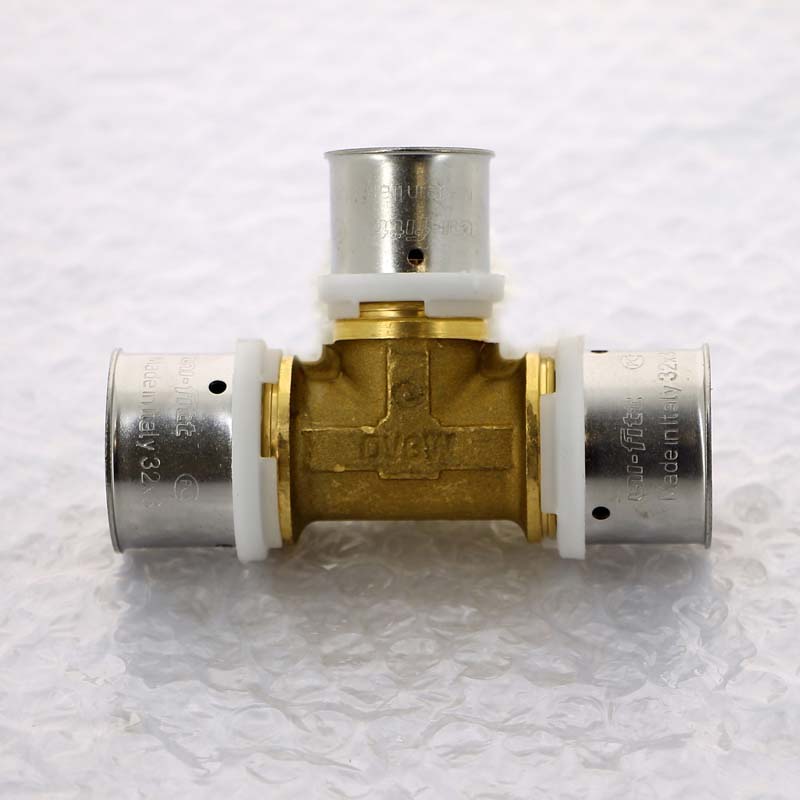 Тройник пресс Uni-Fitt 32х26х32 мм 706G9890