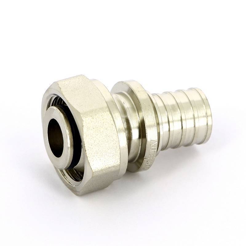 Соединитель аксиальный Rehau Rautitan 20 x 3/4 EK ВР никелированный 11691761001